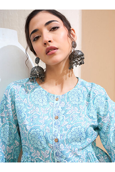 Sassafras By Styli Blue Floral Wood Buttoned Gathered Kurti