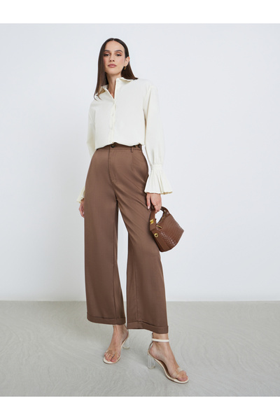 Styli Solid Pleated Detail Long Sleeve Shirt