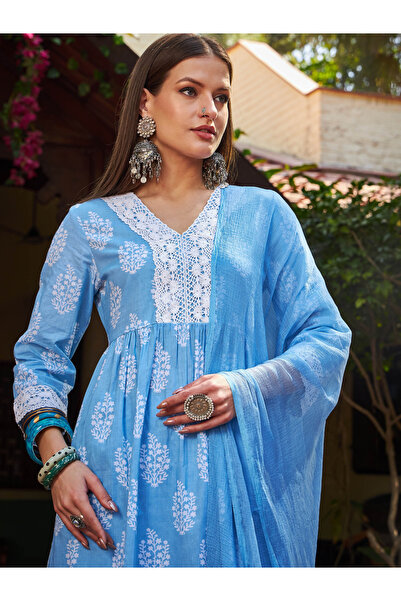 Sassafras By Styli Blue Floral Gathered Kurta with Pencil Pants and Dupatta Set