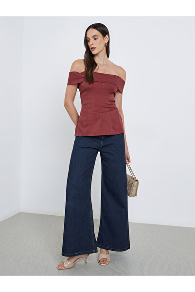 Styli Solid Off Shoulder Blouse with Side Slit Detail