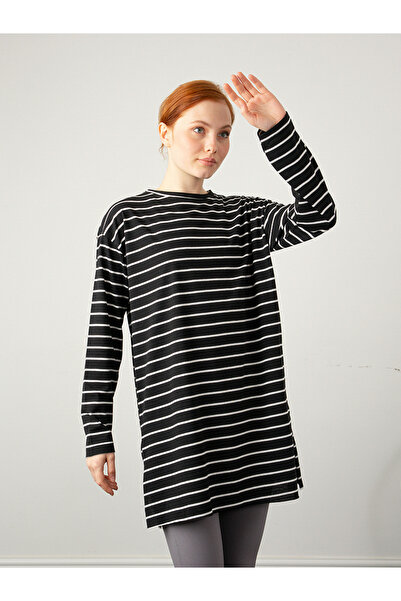 Por La Cara By Styli Striped Cotton Round Neck Longline Tunic