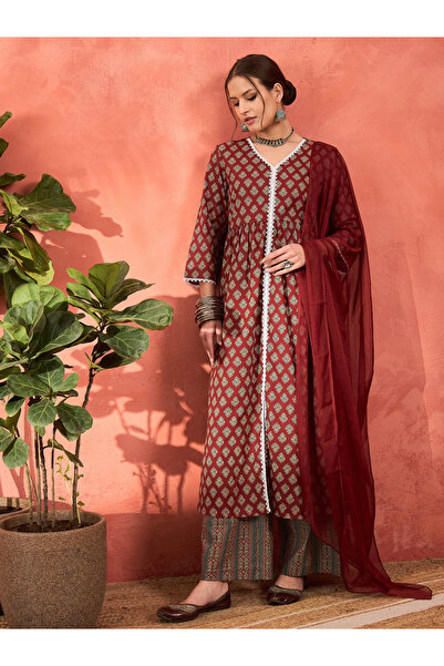 Sassafras By Styli Maroon Floral Front Slit Kurta with Pencil Pants and Dupatta Set