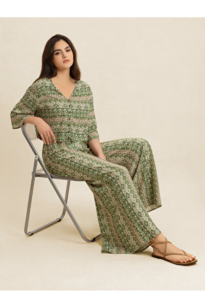 Take Two By Styli Women Printed Boxy Top and Wide Leg Pants Co-Ords