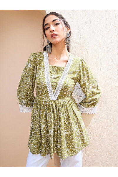 Sassafras By Styli Green Floral V Neck Peplum Kurti