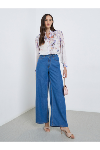 Styli Floral Print Balloon Sleeve Blouse