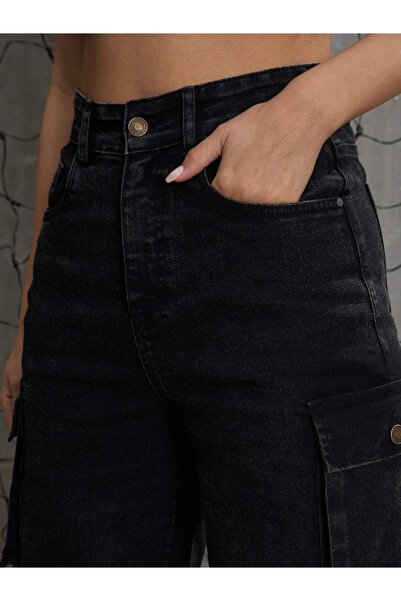 Sassafras By Styli Women Washed Multi Pockets Cargo Jeans