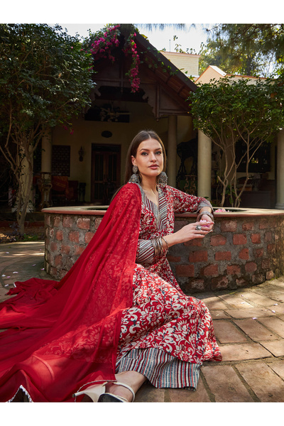 Sassafras By Styli Maroon Geometric Print V-Neck Kurta with Pencil Pants and Dupatta Set