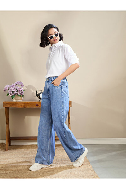 Sassafras By Styli Women High Rise Straight Fit Jeans