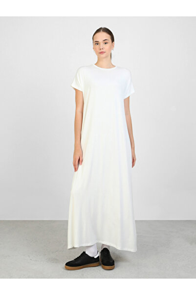 Benin By Styli Off White Solid Crew Neck Maxi Dress