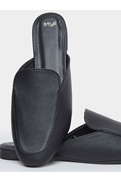 Styli Solid Slip-On Mules