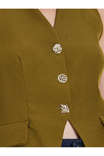 Styli Solid Tailored Sleeveless Buttoned Vest