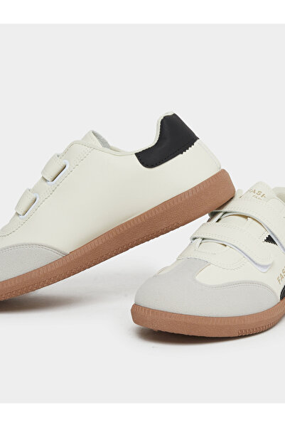 Styli Panelled Sneakers with Hook and Loop Closure