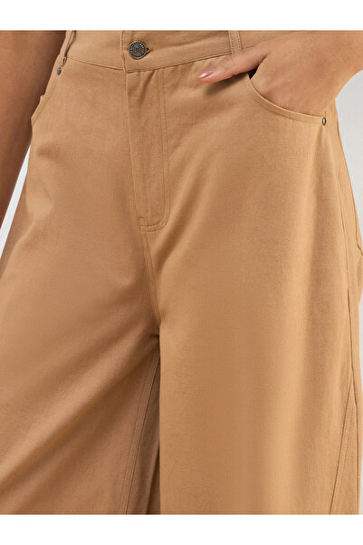 Sassafras By Styli Women Beige Twill Wide Leg Pants