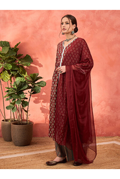 Sassafras By Styli Maroon Floral Front Slit Kurta with Pencil Pants and Dupatta Set