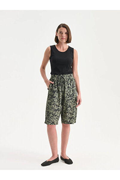 LC Waikiki LCW GraceHaki Beli Lastikli Çiçekli Kadın Şort