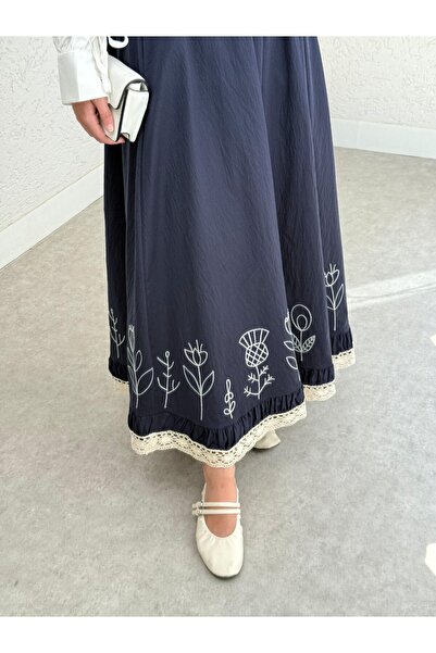 Modamorfo Fusta cu dantelă brodată cu talie elastică - bleumarin