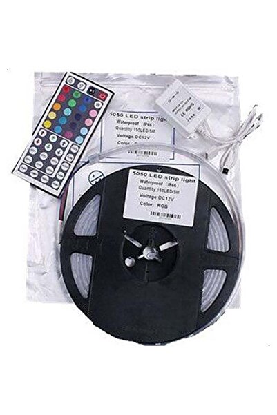 Generic شريط إضاءة LED مقاوم للماء RGB مع جهاز تحكم عن بعد ومحول طاقة متعدد الألوان 5 أمتار