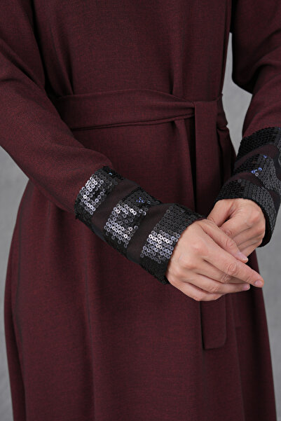 Fzd filizzade فستان بحزام مزين بالترتر على الأكمام