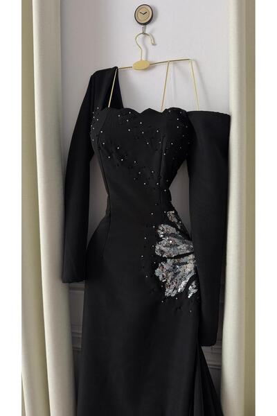 lANCERA Luxurious long black evening dress