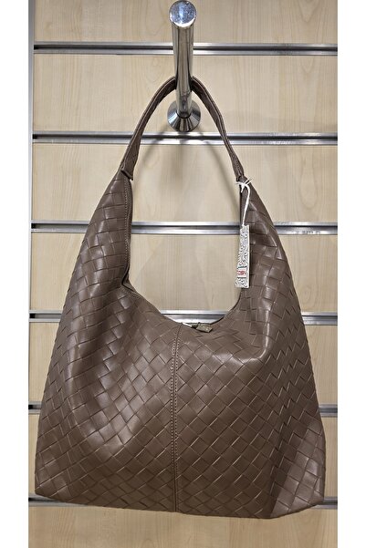 DSN SHOES & BAGS حقيبة كتف كبيرة الحجم من DSN مع تفاصيل بطانة داخلية بنمط الفهد