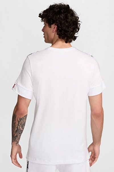 Nike Ανδρικό μπλουζάκι με λογότυπο Tape Ανδρικό μπλουζάκι με λογότυπο από βαμβακερό λευκό χρώμα