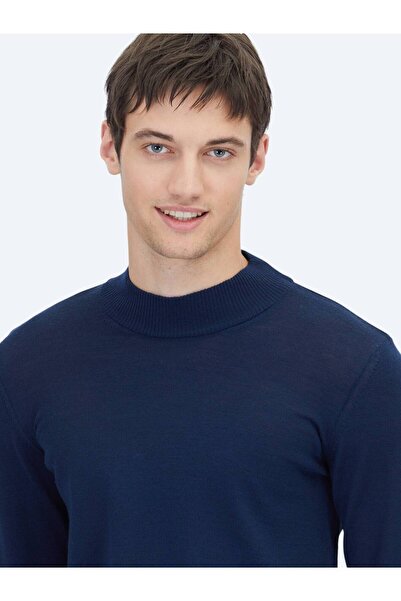 Kip Açık Lacivert Yarım Balıkçı Yaka Jakarlı Yün Karışımlı Triko Kazak