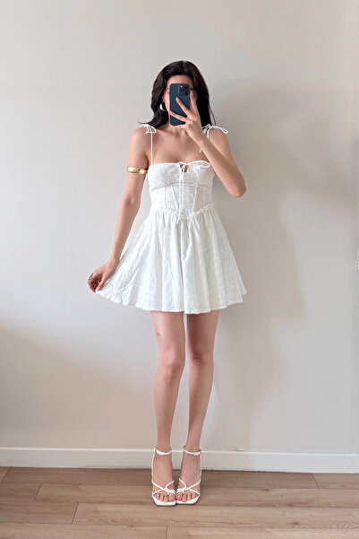 Eka Γυναικείο Μίνι Φόρεμα Λευκό Με Ζαρτιέρες 1041-6411
