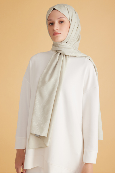 Belli Fresh Monogram Shawl 2-16