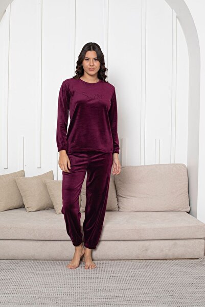 Asel Women's Burgundy Velvet Long Sleeve Cuffed Pajama Set