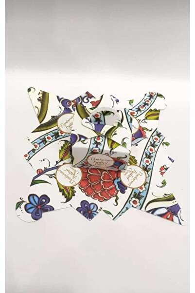 Nenya DUA TEMALI LOKUM KUTUSU