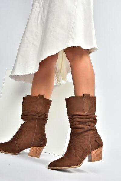 Fox Shoes J404040002 Γυναικείες μπότες με χοντρό τακούνι καφέ σουέντ