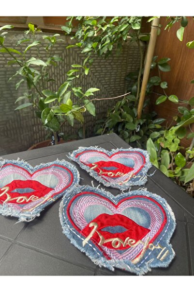 Ciciş Aksesuar KOT APLİKE DİKME [[LOVE YAZILI KALP]