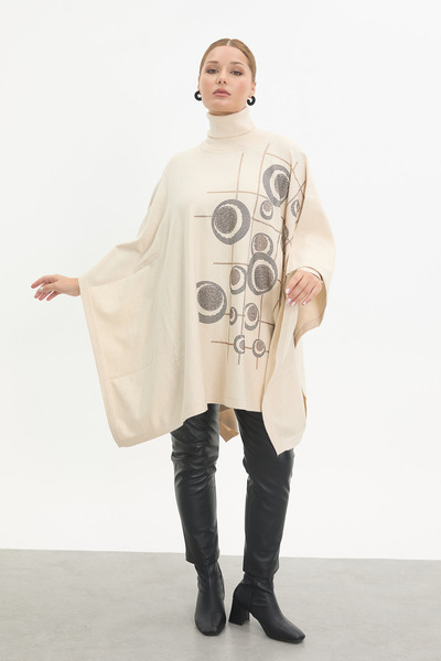 Linvey Stoned Throat Knitwear Poncho