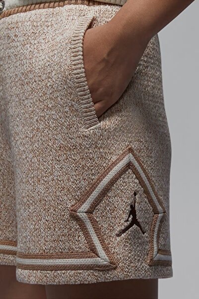 Nike Air Jordan Loose Fit Women's Knit Shorts Kadın Bol Kesim Örgü Şort Bej