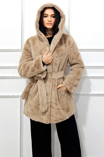FashionForYou Γούνινο παλτό Meisha midi με κουκούλα και κορδόνι, μπεζ