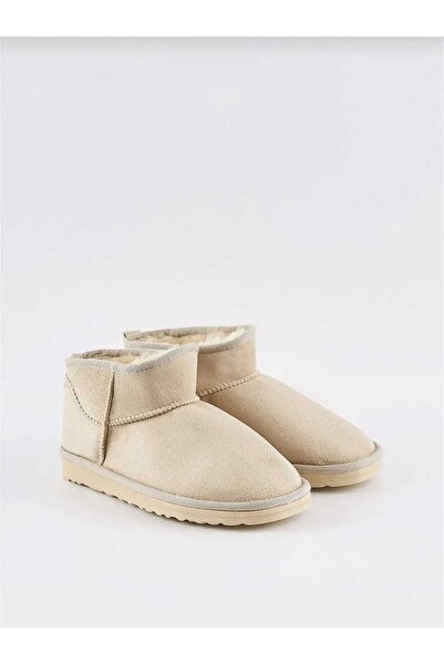 WEBORN Ultra Mini Kışlık Bej Süet Kısa Bilek İçi Tüylü Kürklü İnce Taban Sıcak Kadın Bot