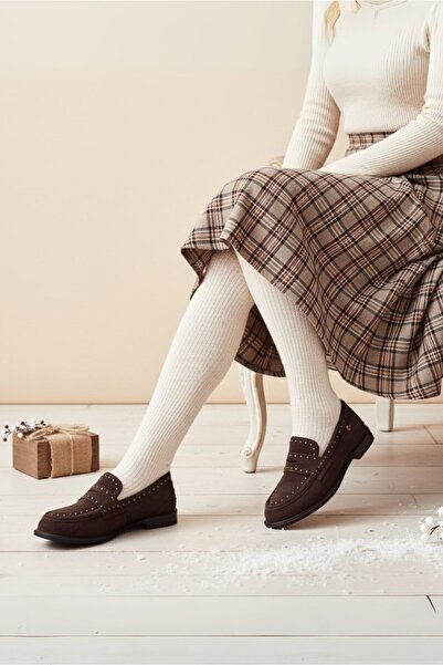 Mammamia D25KA-3780 Γυναικεία δερμάτινα παπούτσια με καρφώματα