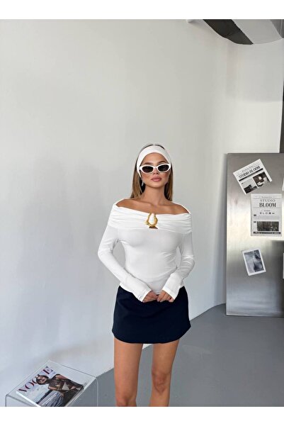 franky B Madonna Collar Buckle Crop Blouse