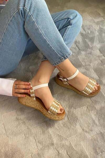Les Passent Women's White Straw Detail Thick Cork Sole Orthopedic Sandals K-230