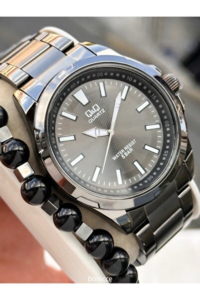 Q&Q Men's Wristwatch, Smoked Color Steel Band, 5 Atm Water Resistant, with Bracelet Gift