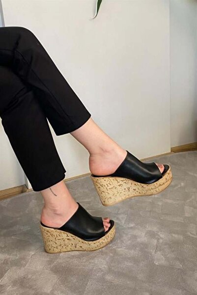 Les Passent Women's Black Leather 10 cm Thick Cork Sole Slippers K-920