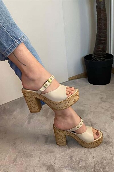 Les Passent Women's Beige 10 cm Platform Heeled Cork Sole Slippers & Sandals K-840