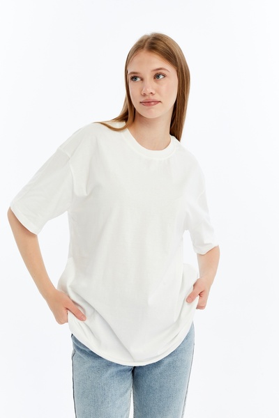 FHELIA Women's Ecru 100% Organic Cotton Compact Breathable Fabric Crew Neck Oversize Basic T-Shirt