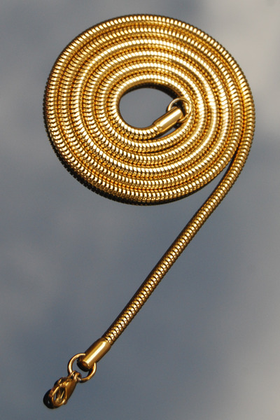 Rua Jewelry قلادة ثعبان إيطالية مستديرة من الفولاذ مقاس 4 مم لون ذهبي |   مقا...