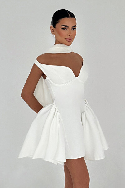 Eyyo Beyaz Sırt Detay Mini Elbise ATE-2721