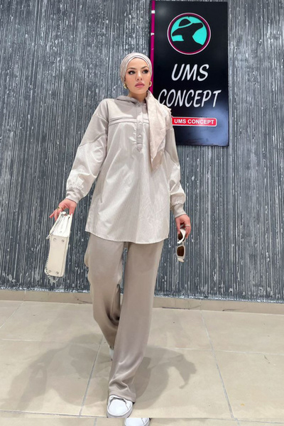 TrendParis Striped Sports Two-Piece Suit