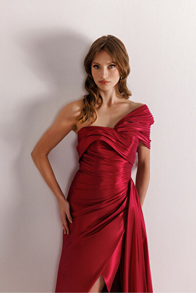 Kenzel Straplez Yırtmaçlı Balık Abiye Elbise