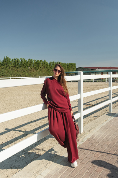 LOCCO Women's Bat Sleeve Two-Piece Set Burgundy