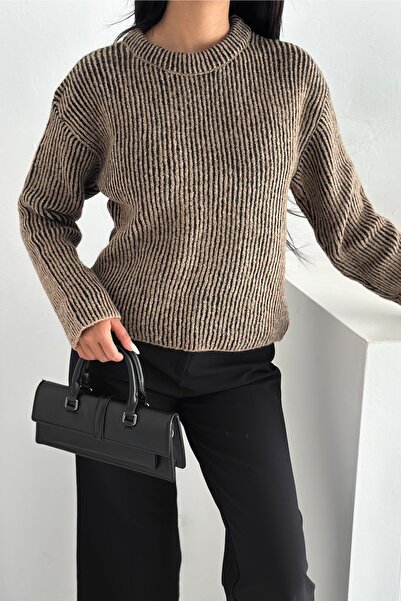 FEMELLE Women's Brown Standard Size Knitwear Sweater