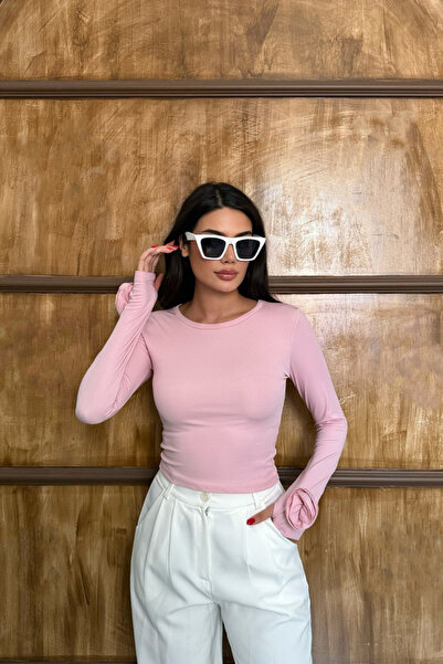 oshebu Roz – Body pentru femei guler rotund Rose Accesorized Bluză cu închide...